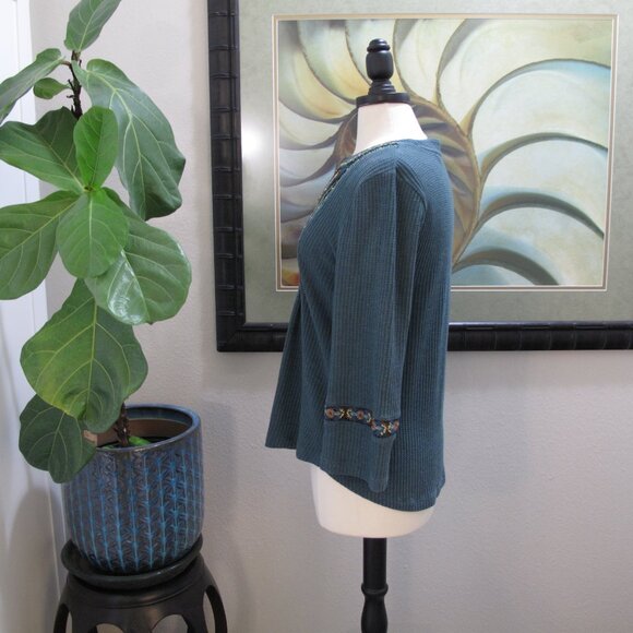 SOFT SURROUNDINGS Gabriel Top Boho Embroidered Thermal - Picture 3 of 11